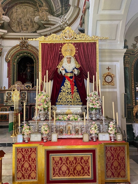 Altar fyc triduo2022