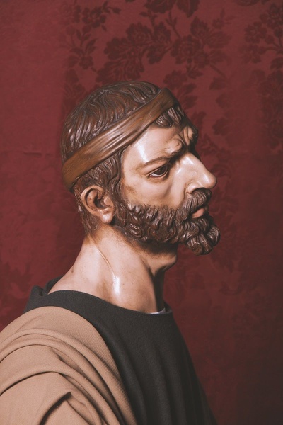 El Apostolado · 11