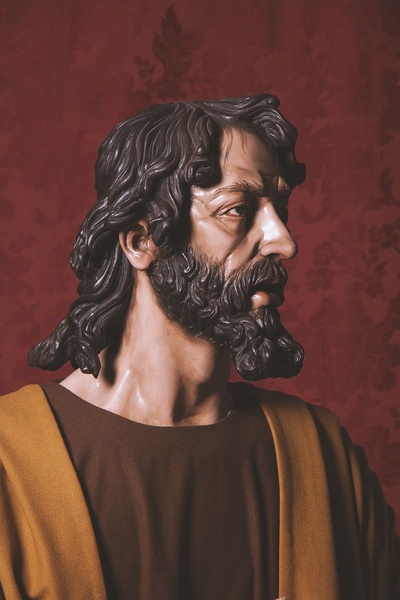 El Apostolado · 23