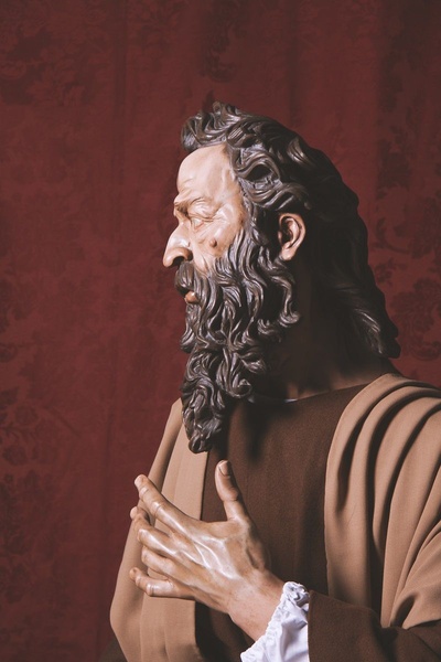 El Apostolado · 44